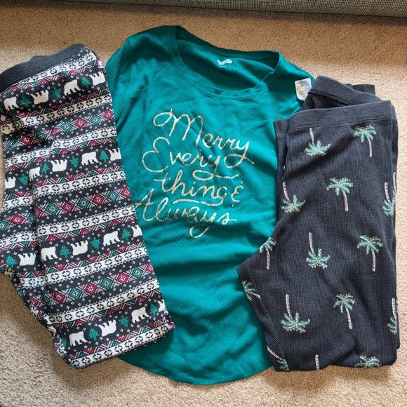 Old Navy Intimates & Sleepwear Old Navy Thermal Pjs Christmas Theme